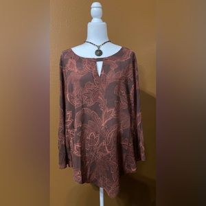 Ladies NWT Simply Noelle handkerchief tunic